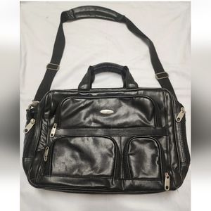 Samsonite Laptop Business Case 932925 NWOT - Black Leather Lots of Pockets